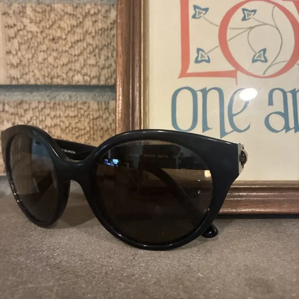 Tory Burch TY 7087 3079/73 52 19 Sunglasses